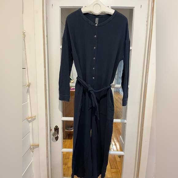 Simons Vision Navy Crinkled Cotton Jumpsuit - Size L - Picture 10 of 12